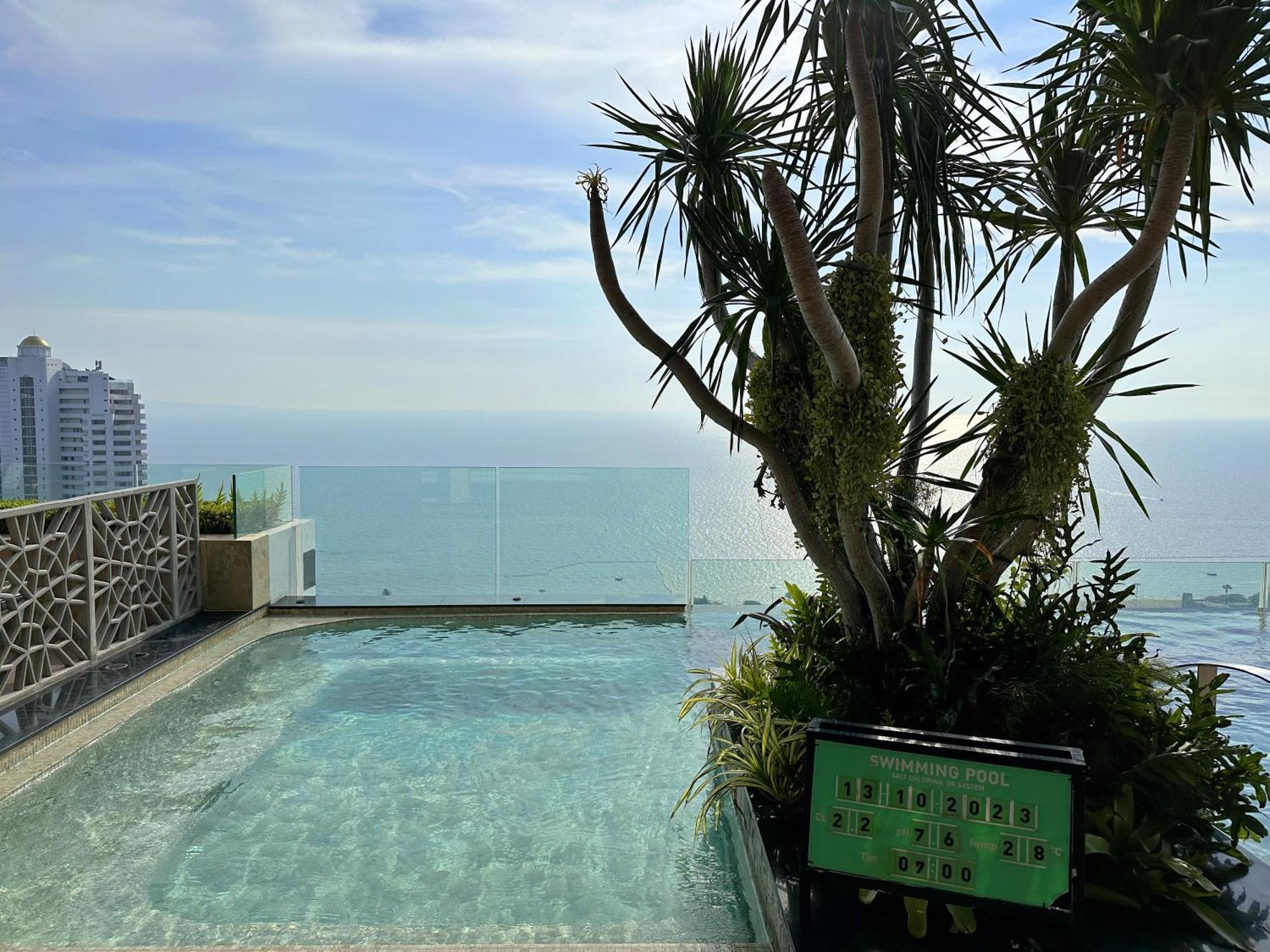 芭提雅高层海景奢华公寓the Riviera Jomtien生香家直达海滩2704 Bagian luar foto