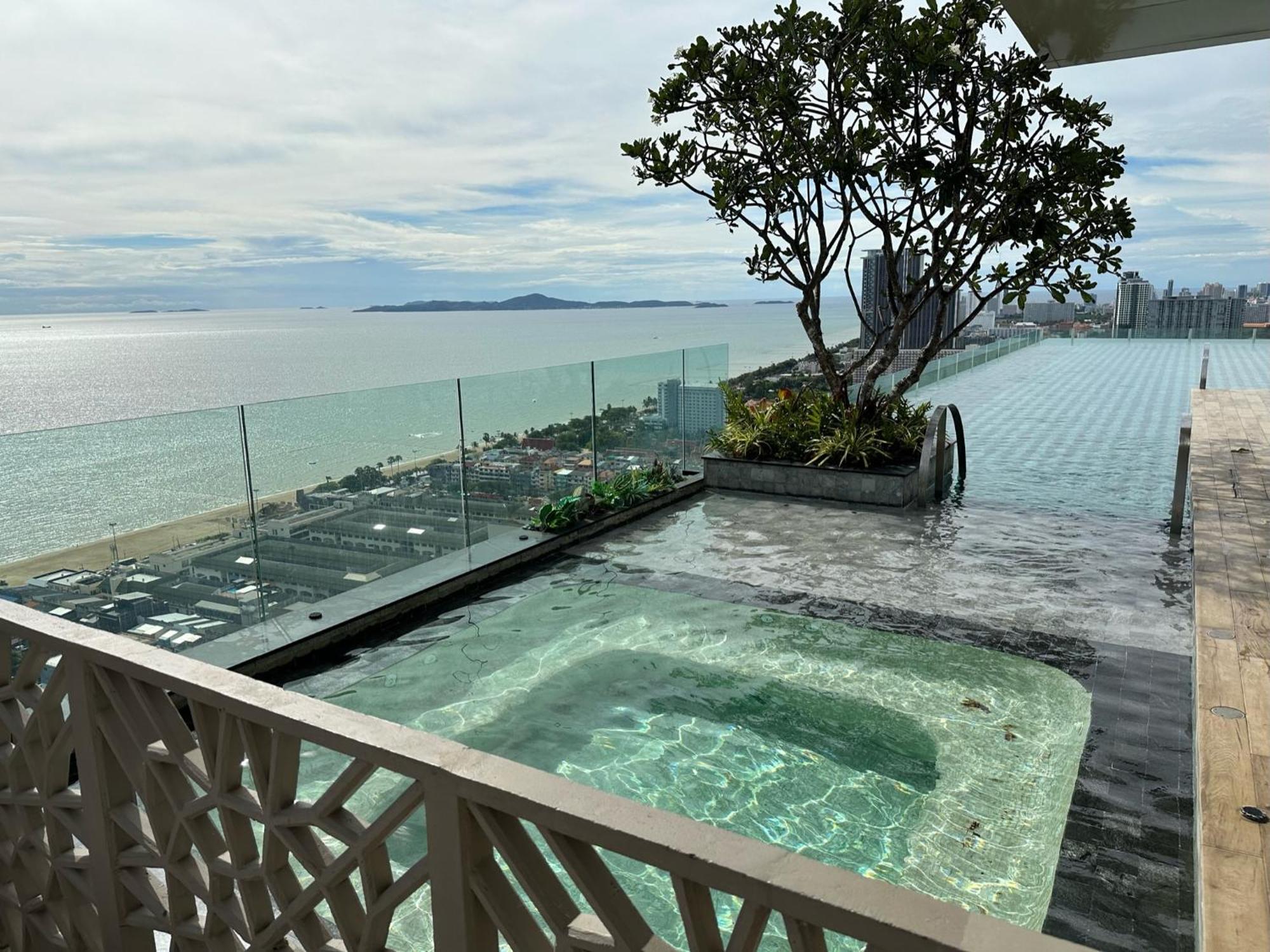 芭提雅高层海景奢华公寓the Riviera Jomtien生香家直达海滩2704 Bagian luar foto